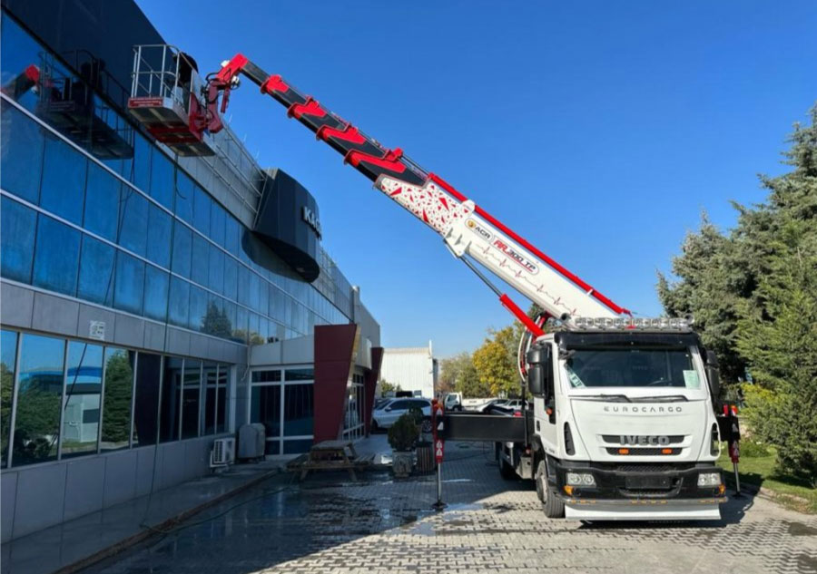 Vinç ile Dış Cephe İşleri